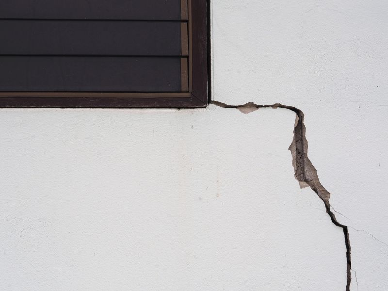 Foundation Crack Repair in Tampa, FL